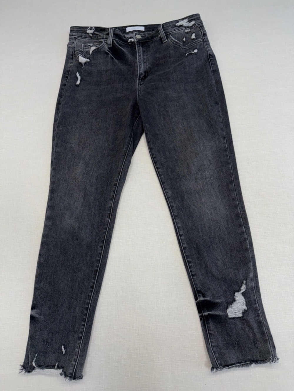 Vervet Women’s Straight Leg Distressed Black Jeans